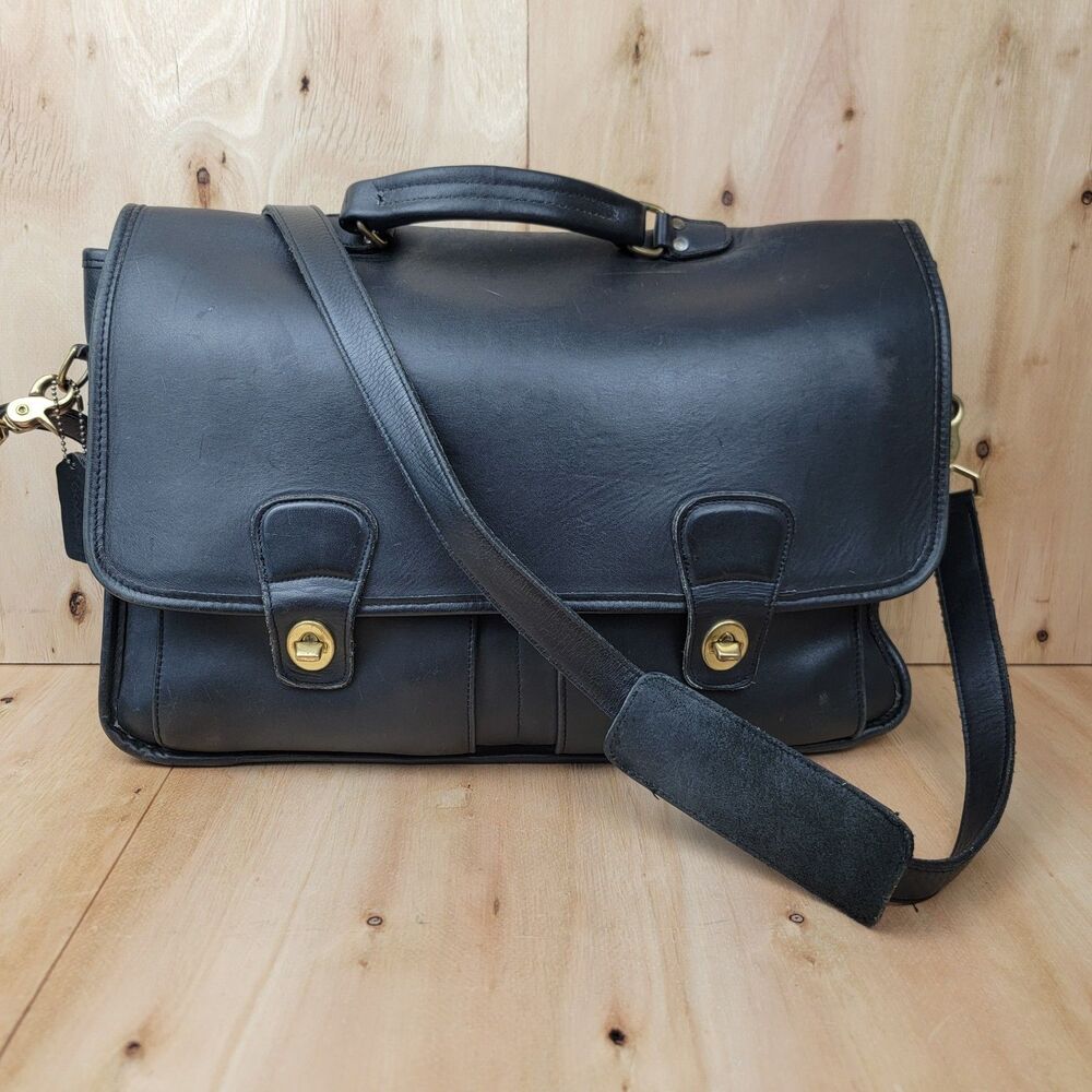 Vintage "Coach" Leather Briefcase Laptop Bag with 2 Front Pockets READ